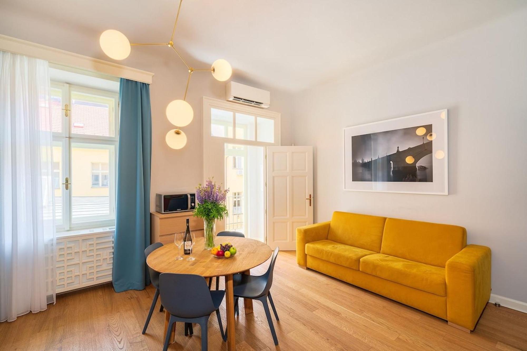 Quiet Center In Hip & Foodie Area Appartement
